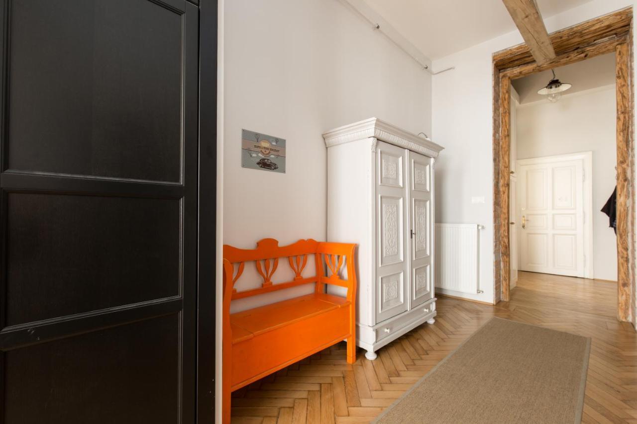 King Rustik & Central Apartment Budapest Eksteriør billede